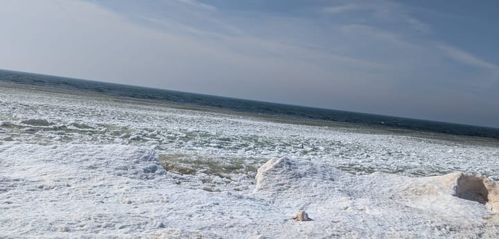 Lake Michigan being a giant slushy